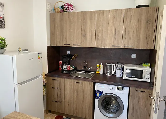 Апартамент Centrum Бургас